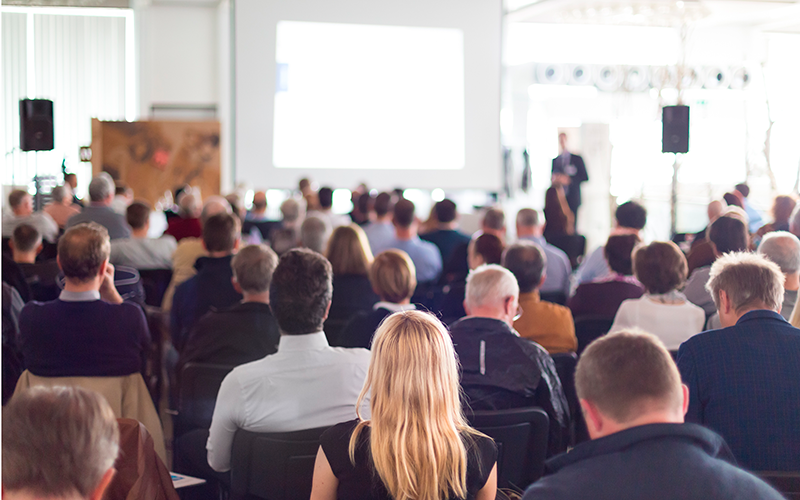 Conference Shutterstock