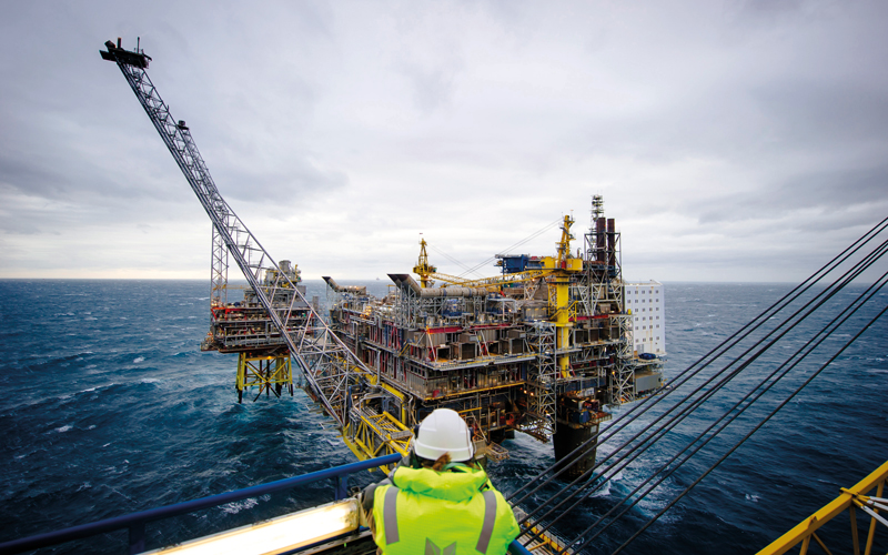 oil gas the oseberg a offshore gas platform operated by statoil asa i credit-getty-464053955